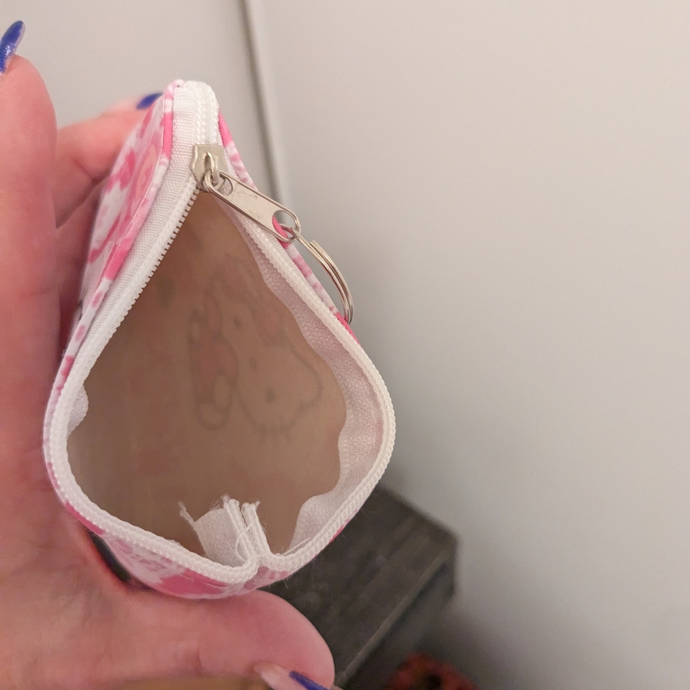 Hello Kitty Pink and White Coin Purse - Picture 2 of 2